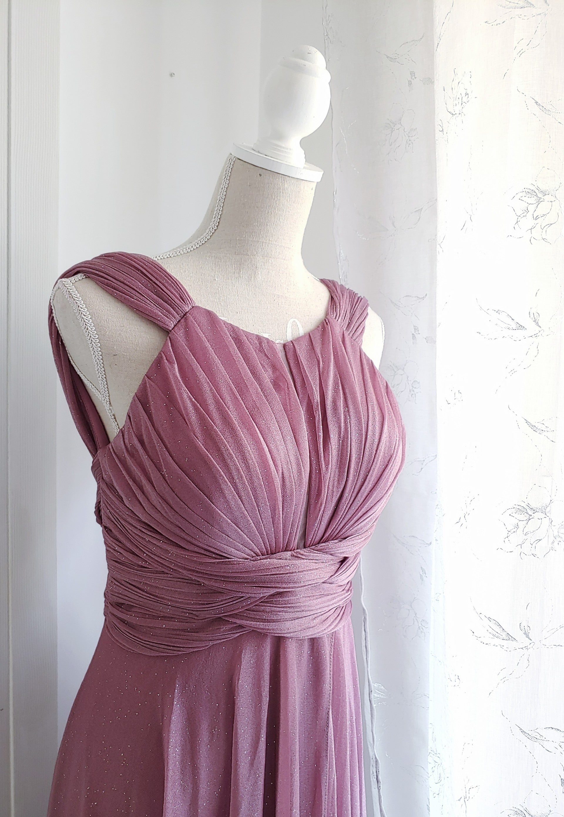 abito-impero-con-spacco-rosa-malva