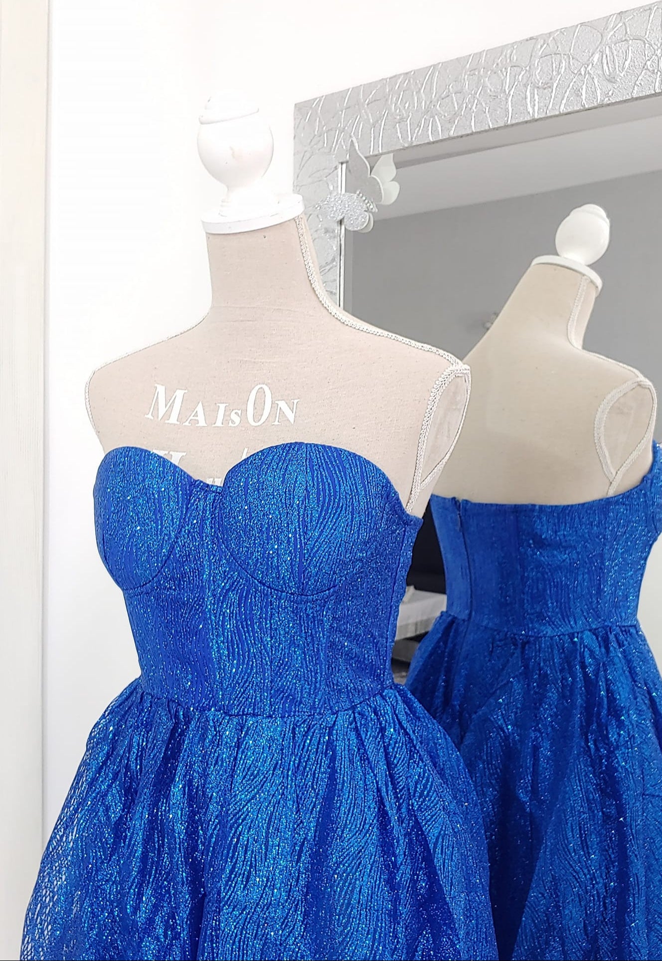 abito corto blu royal brillantinato