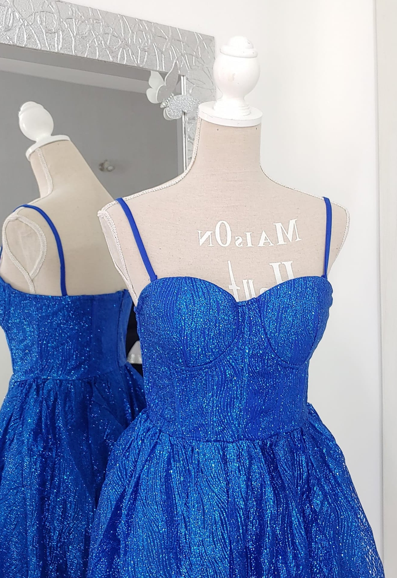 abito corto blu royal brillantinato